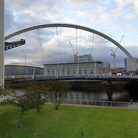 Riverview Apartment Glasgow Extérieur photo