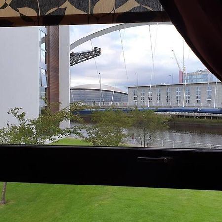 Riverview Apartment Glasgow Extérieur photo